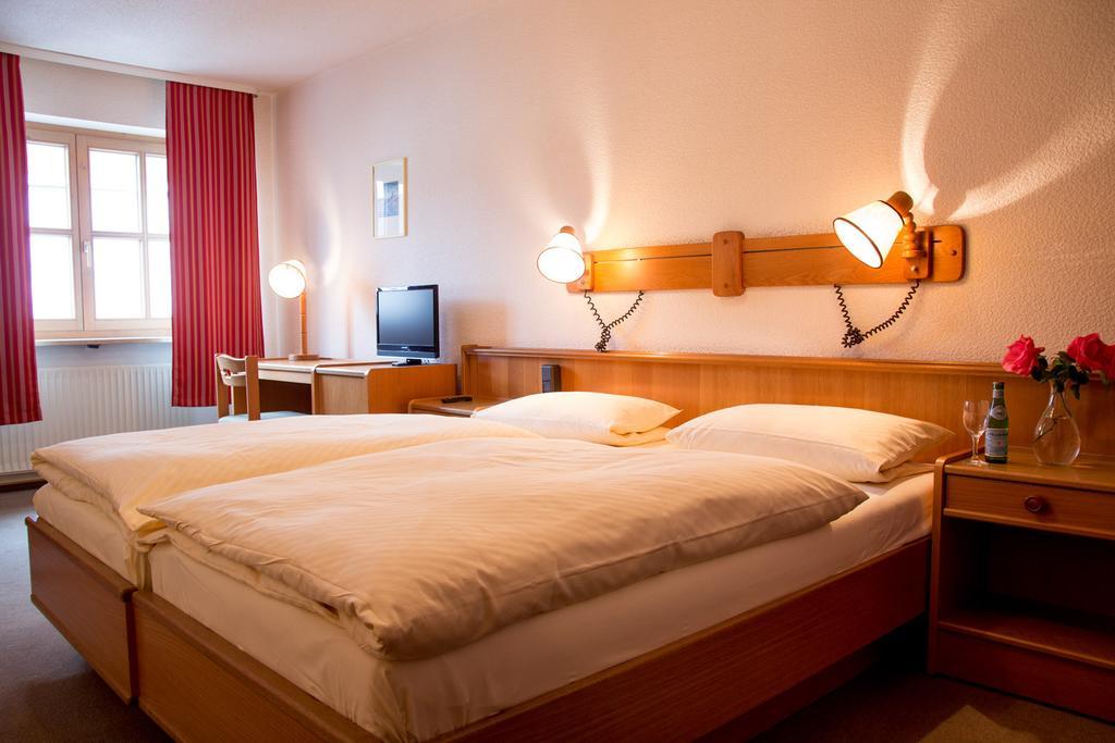 Hotel Zur Post Garni Dietfurt Exterior foto